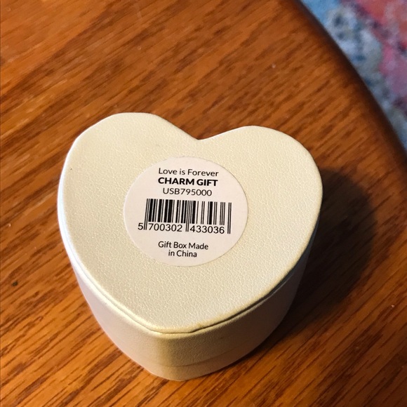 Pandora charm - Picture 4 of 4